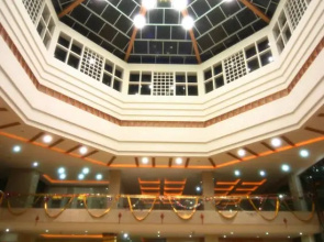 Tengchong Airport Sightseeing Hotel