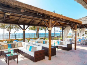 Отель IPV Palace & Spa