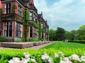 Hoar Cross Hall