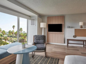 The Pierside Santa Monica