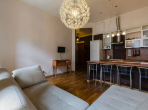 Na Petrogradke Apartments