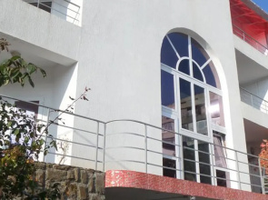 Alyy Parus Hotel