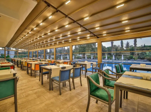Nashira City Resort