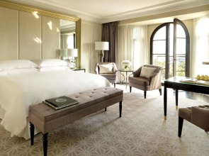 Отель Four Seasons Hotel Baku