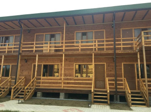 Ecohouse Mini-Hotel