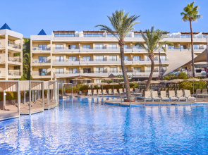 Viva Palma Nova Aparthotel