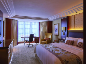 Kowloon Shangri-La, Hong Kong