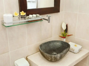 Ubud Raya Boutique Hotel