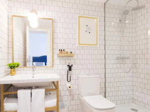 Hotel Midmost by Majestic Hotel Group