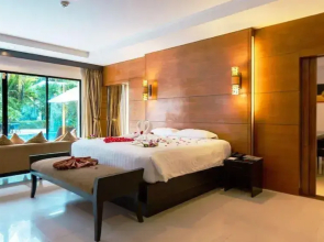 Horizon Karon Beach Resort & Spa