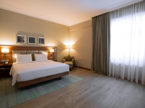 Hilton Garden Inn Dubai Deira