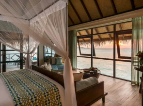Four Seasons Resort Maldives at Kuda Huraa