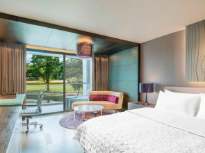 Le Meridien Suvarnabhumi, Bangkok Golf Resort & Spa
