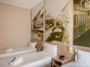 Отель B&B Milano Portello