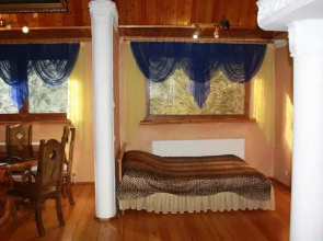 Anatol Cottage