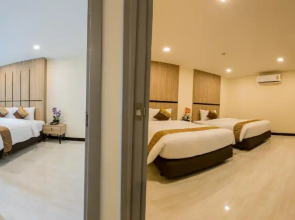 Отель Crystal Palace Pattaya