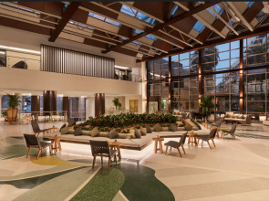 Rixos The Palm Hotel & Suites