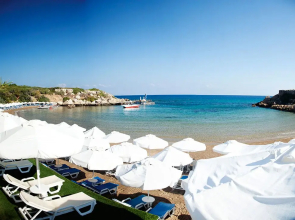 Denizkizi & Denizkizi Royal Hotel