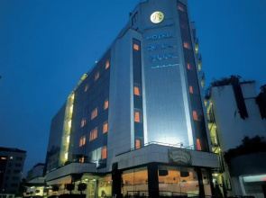 SHG Hotel De La Ville