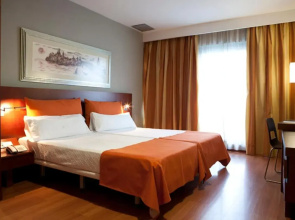 Отель Eurohotel Barcelona Gran Via Fira