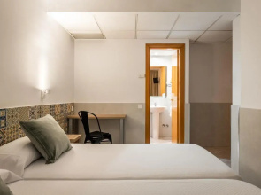 Hostal Baler