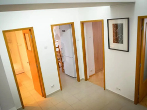 Central Accommodation Rib4