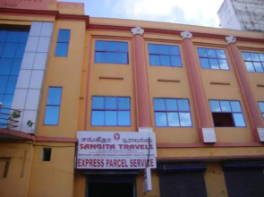 Everest Hotel