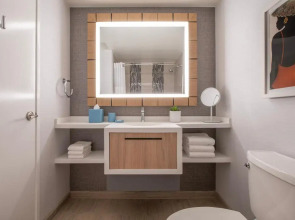 The Pierside Santa Monica