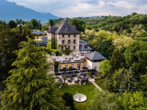 Le Chateau De Candie