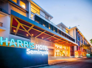 Отель Harris Hotel Seminyak Bali