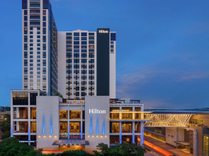 Hilton Austin