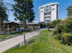 Hotel Harrys' Garden