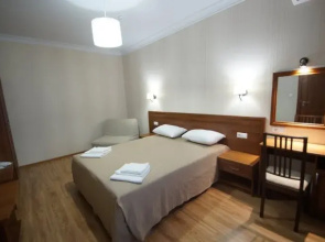 Villa Flora Guest House