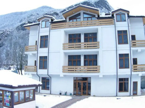 Avraam Guest House