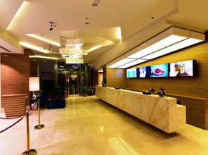 Best Western Plus: Pearl Creek Hotel