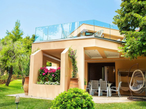 Sani Luxury Villas