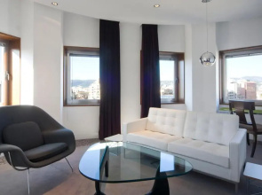 UR Palacio Avenida