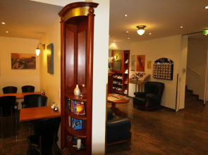 SUITE HOTEL 900m ZUR OPER