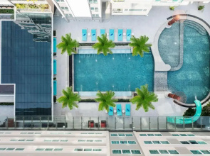 Novotel Living Bangkok Sukhumvit Legacy