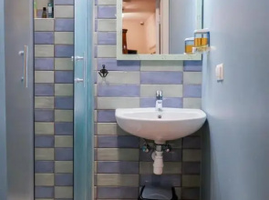 Blue Bird Hostel