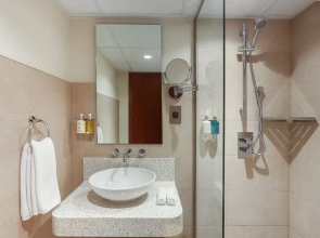 Queen Elizabeth 2 Hotel by Accor