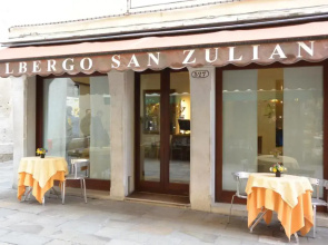 Hotel San Zulian