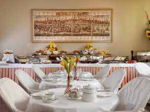 Amadeus Hotel