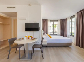 Atenea Park - Suites Apartments