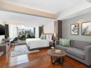 Novotel Living Bangkok Sukhumvit Legacy