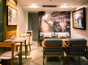 Sabai Sathorn Service Apartment