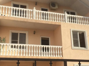 Guest House On Starookhotnichya