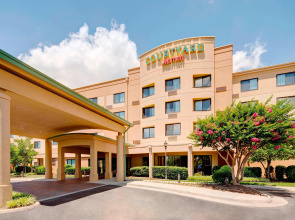 Courtyard by Marriott Roanoke Airport