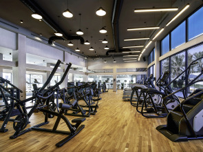 Radisson Blu Hotel & Resort, Abu Dhabi Corniche