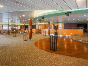 Queen Elizabeth 2 Hotel by Accor